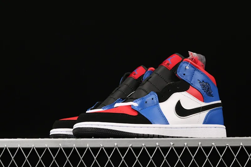 All categories Air Jordan Jordan series basketball shoes Air Jordan 1 Mid Air Jordan 1 Mid Top3 Mandarin duck stitching toe mid-top full toe layer genuine standard 554724-124